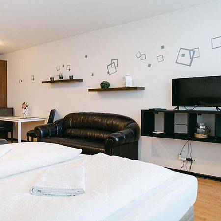 Flora Cozy Apartment Bratislava Luaran gambar