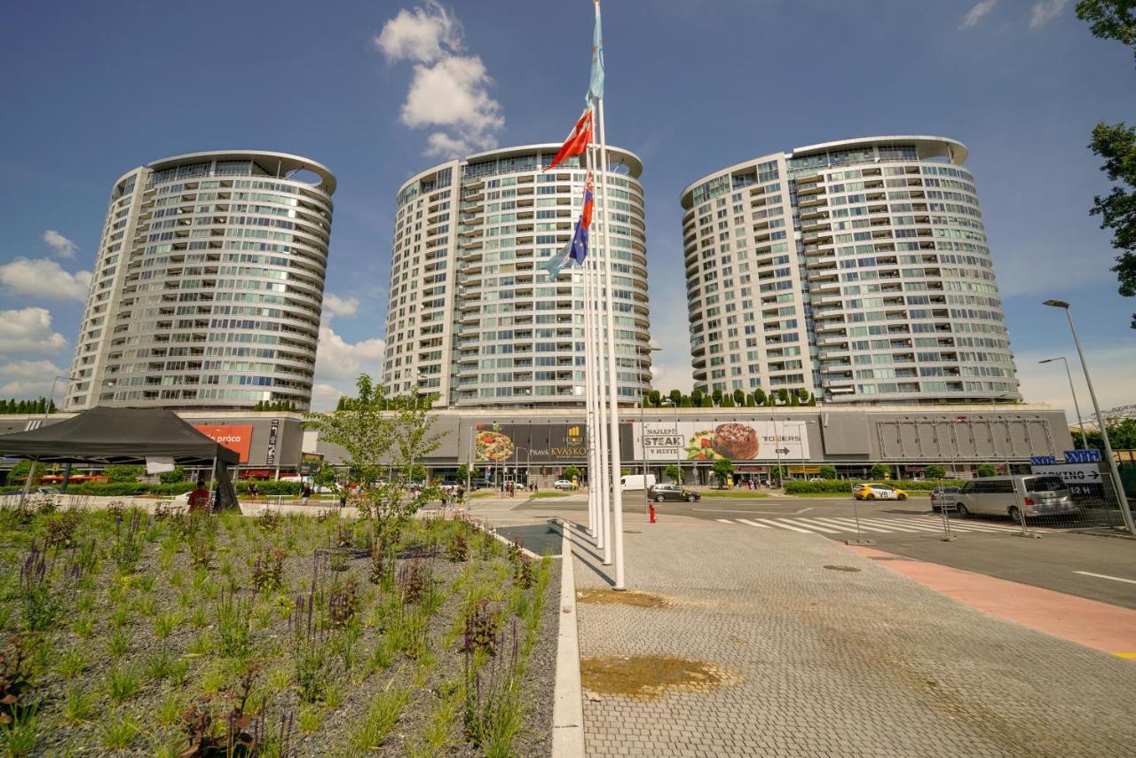 Flora Cozy Apartment Bratislava Luaran gambar
