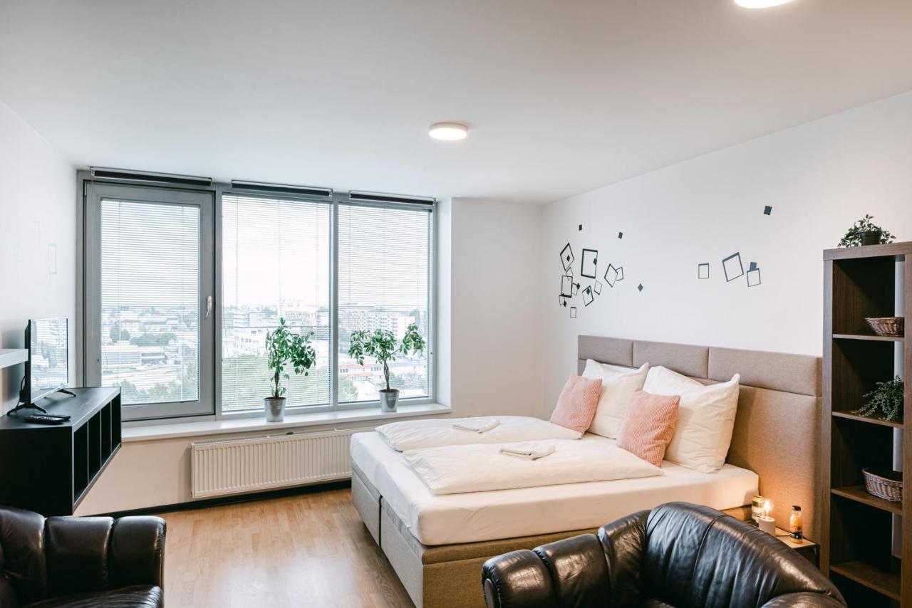 Flora Cozy Apartment Bratislava Luaran gambar