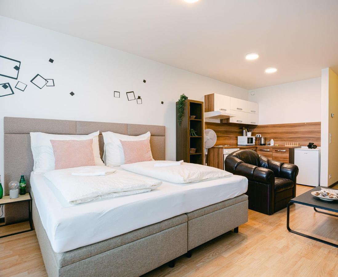 Flora Cozy Apartment Bratislava Luaran gambar